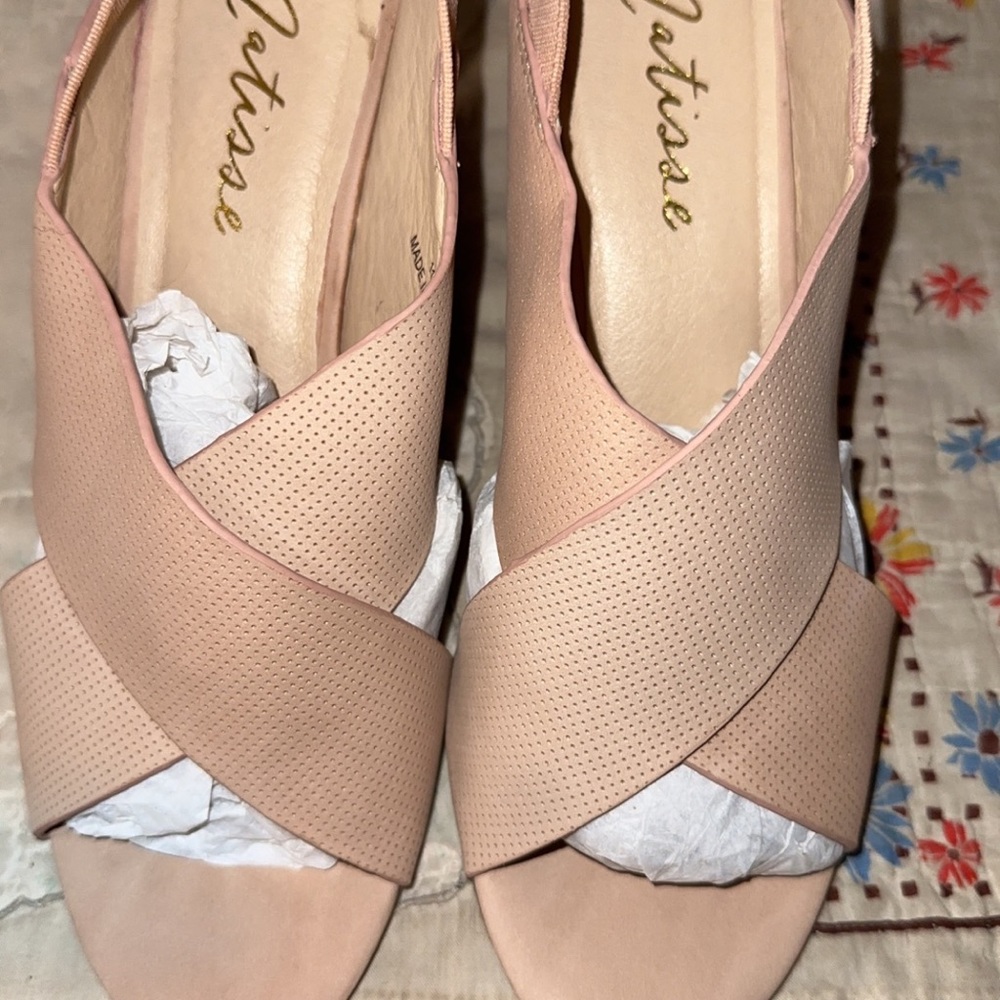 Matisse Harlow wedge sandal size 11
